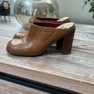 Tommy Hilfiger Brown Leather Mule Shoes with Chunky Wood Heel Slip On